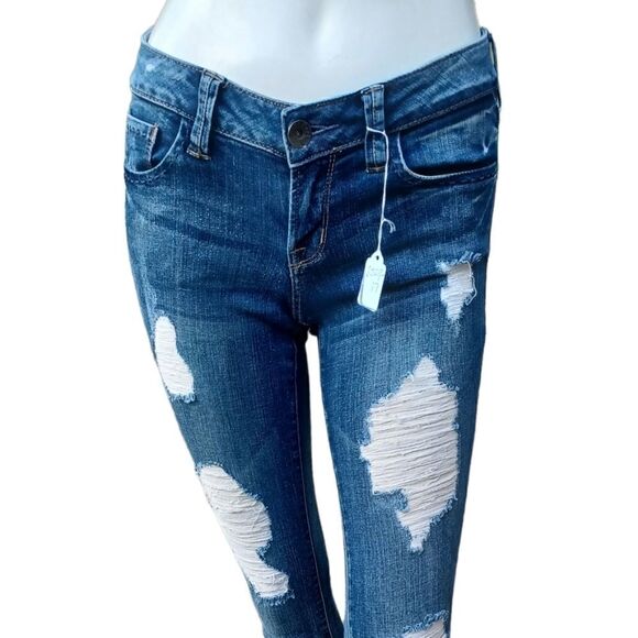 622917....Sneak Peek Skinny Jeans Size 1 Juniors, 28"W, 29" Inseam 6"Rise - Picture 1 of 6
